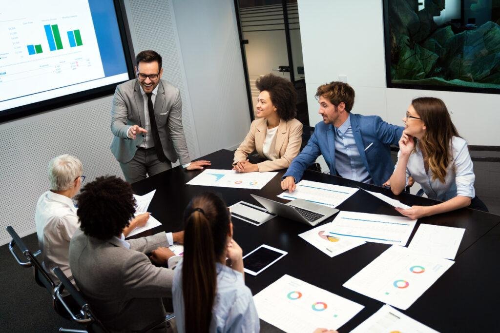 Produtividade com IA: O ChatGPT pode ajudar a desenvolver reuniões mais produtivas