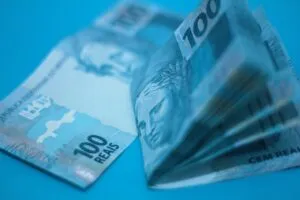 Notas de 100 reais